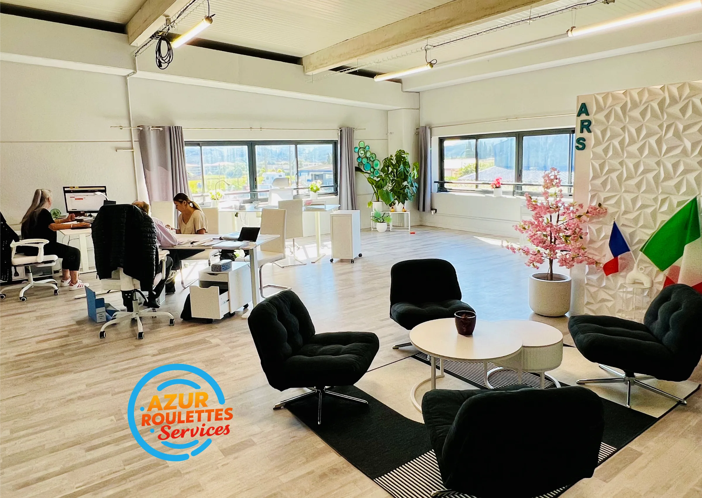 bureaux_left Bureaux d'Azur Roulettes